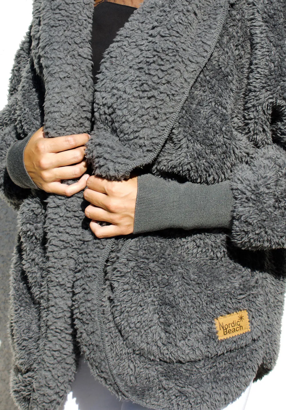 One-Size Fleece Hooded Jacket [Koala Grey]